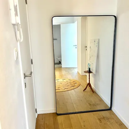 The Suncatcher * 오스텐드